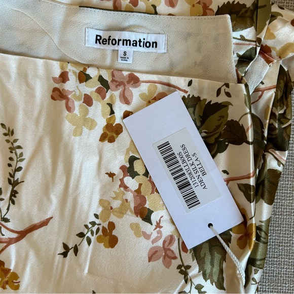 NWT Reformation Aden Silk Midi Dress - Bella Floral - Picture 5 of 8